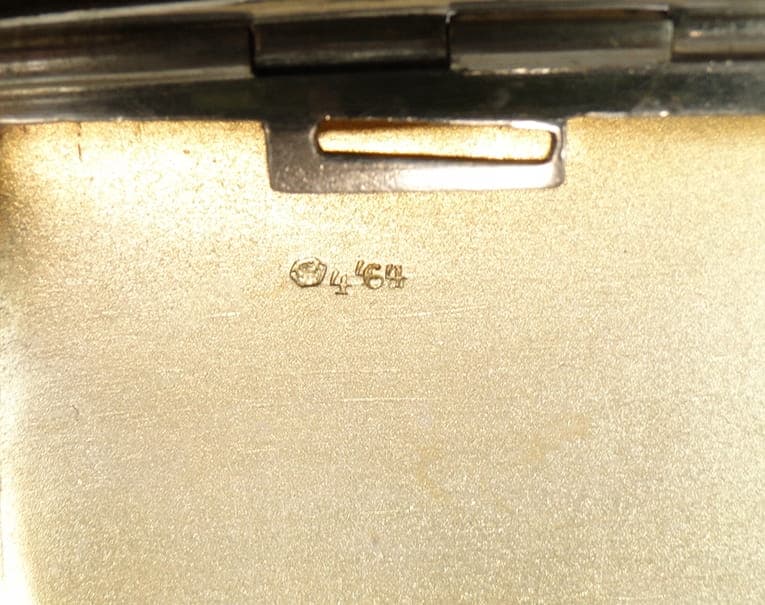 Papierośnica damska, emalia biała, srebro, Austria, XIX w. - 272874