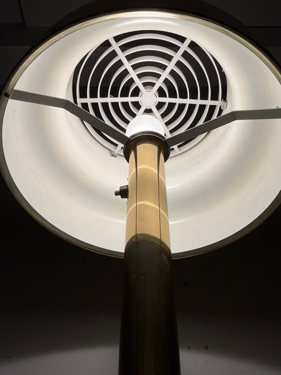 Lampa stołowa Bumling, mosiądz złoty, proj. A. Pehrson, Atelje Lyktan, Szwecja, lata 70. - 276309