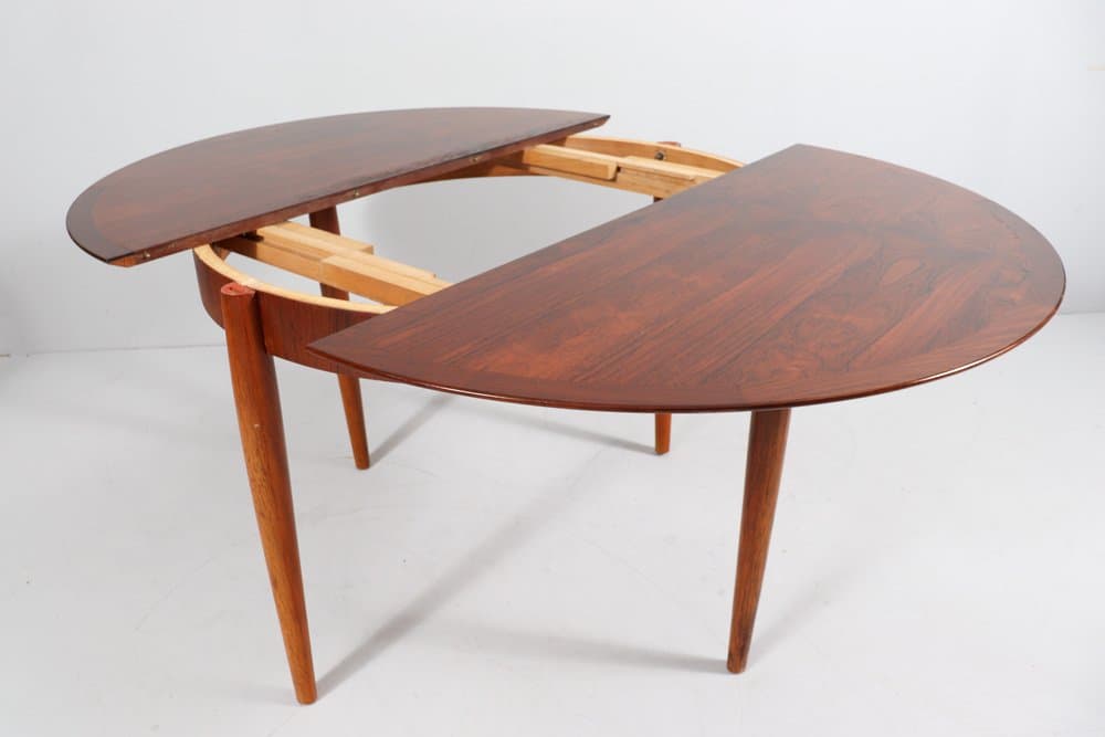 Dining Table, brown rosewood, by E. M. Dettinger, Germany, 1960s. - 276273