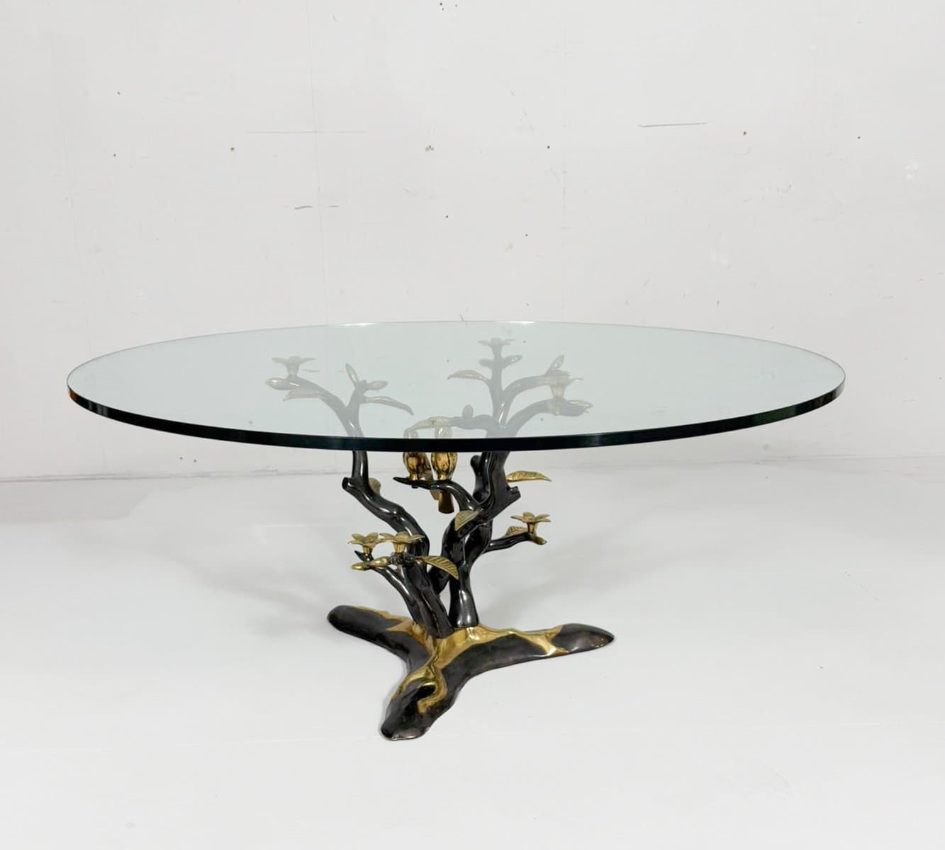 Coffee Table Hollywood Regency, gold brass, transparent glass, by W. Daro, Belgium, 1970s. - 276144