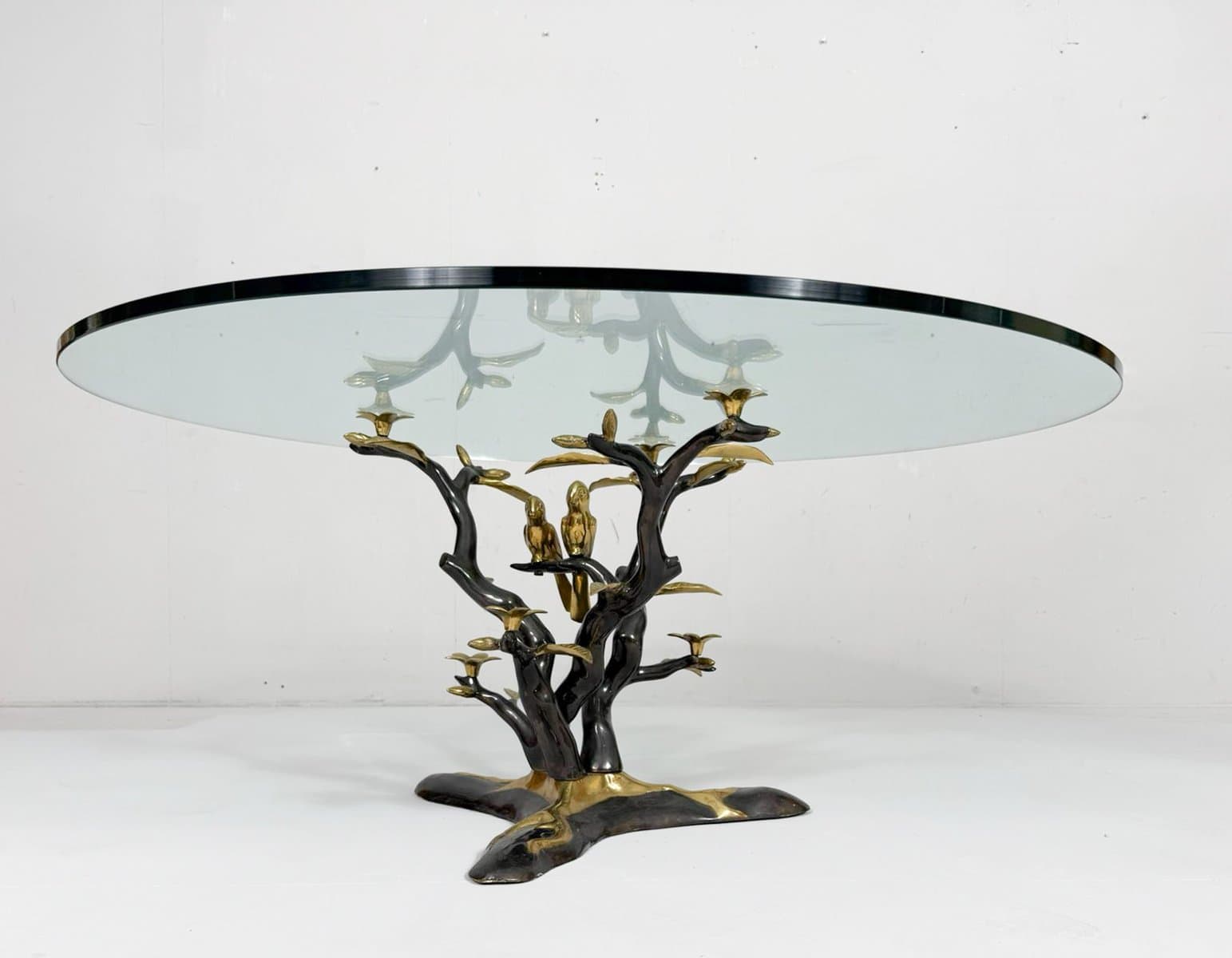Coffee Table Hollywood Regency, gold brass, transparent glass, by W. Daro, Belgium, 1970s. - 276146