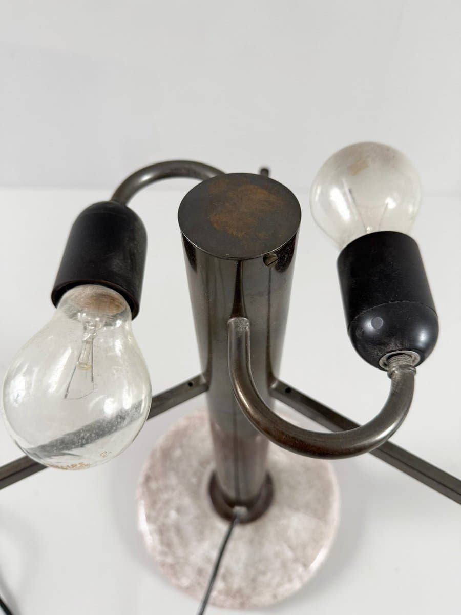 Lampa stołowa Model 832 Mushroom, szkło beżowy, marmur beżowy, mosiądz brązowy, proj. L. Diaz De Santillana, Venini, Włochy, lata 60. - 275949