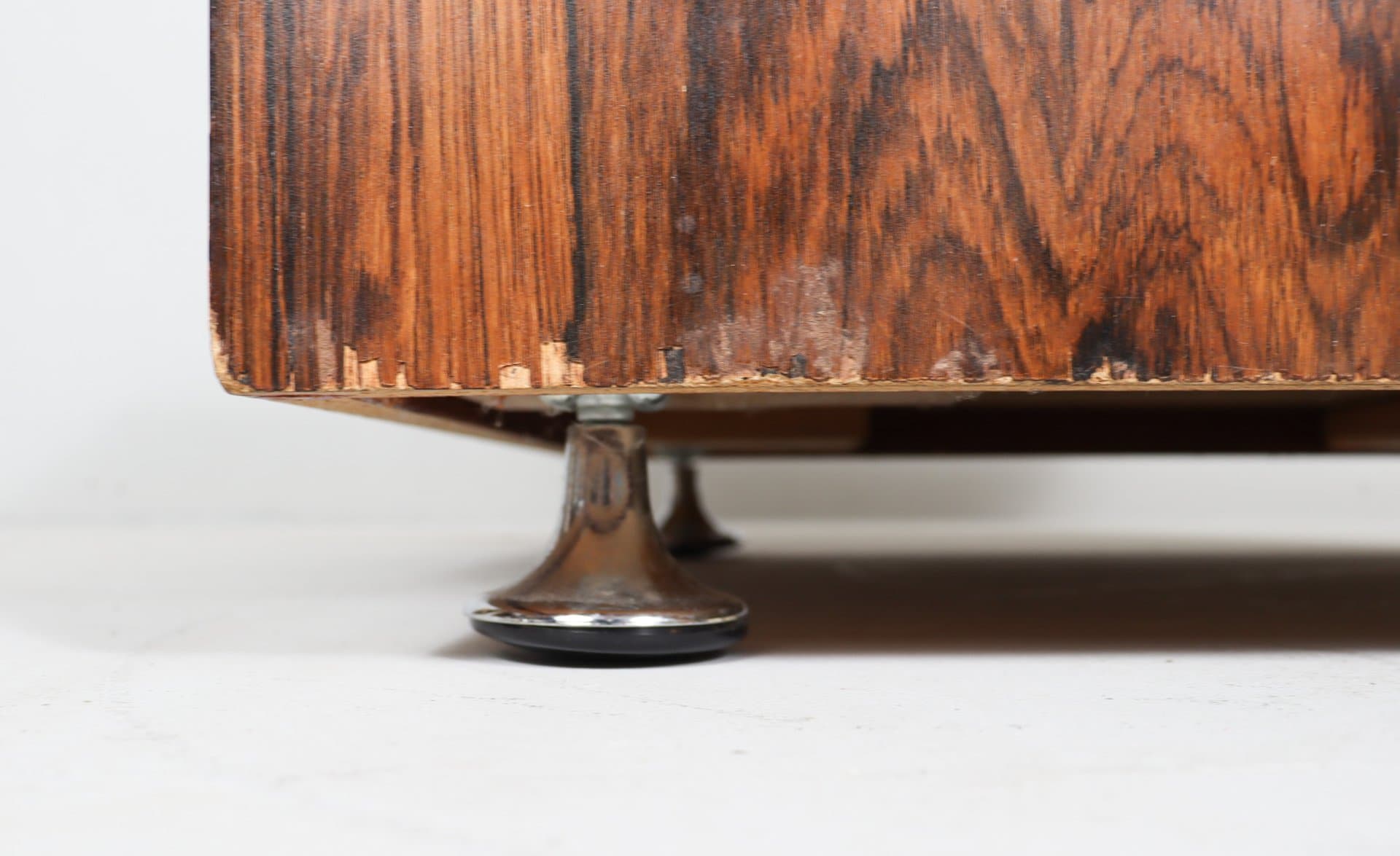 Stolik kawowy, aluminium srebrny, drewno brązowy, proj. H. Lilienthal, Niemcy, lata 70. - 276670