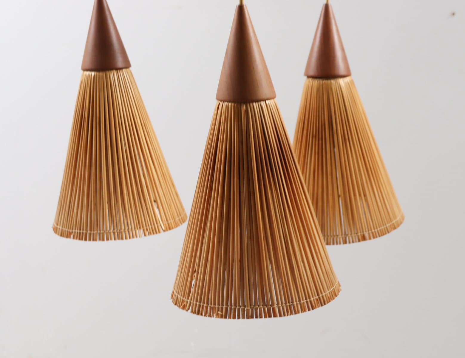 Lampa sufitowa, Space Age, teak brązowy, rattan miodowy, Dania, lata 70. - 277152