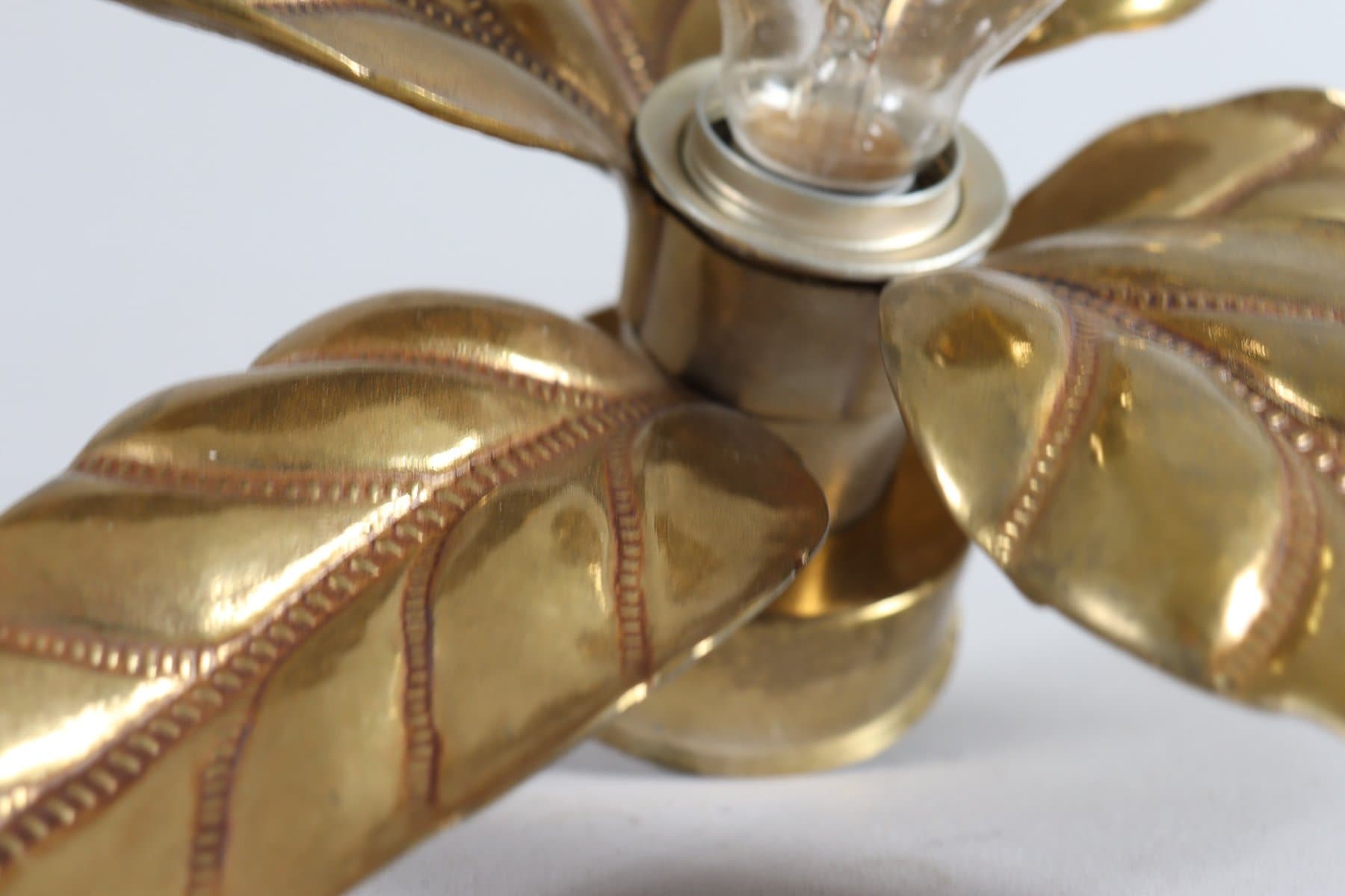 Para kinkietów Hollywood Regency, złoty, mosiądz, proj. W. Daro, Belgia, lata 70. - 276986