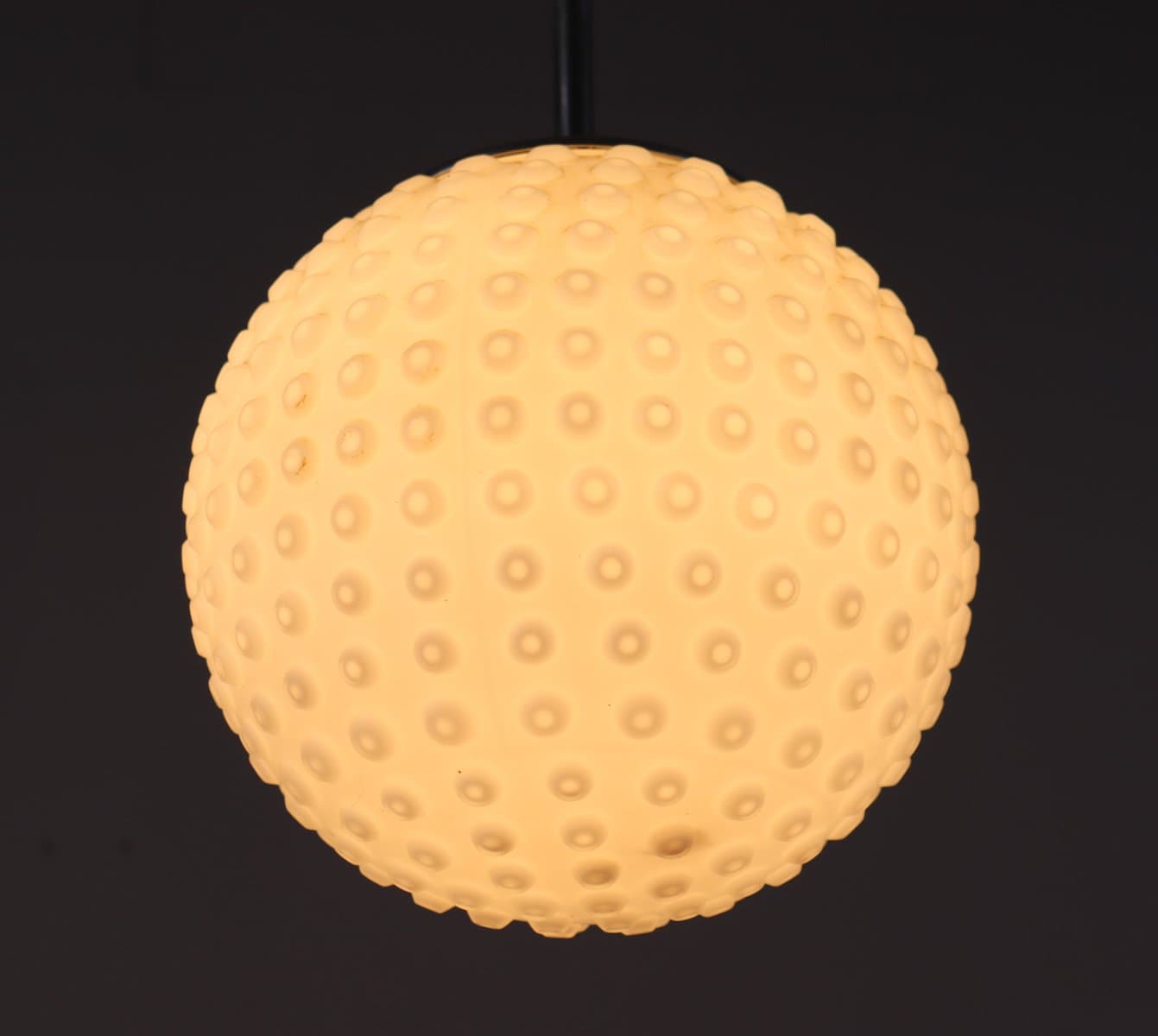 Para lamp sufitowych Space Age Bubble, szkło opalowe białe, metal chromowany srebrny, proj. R. Krüger, Staff Leuchten, Niemcy, lata 70. - 276953