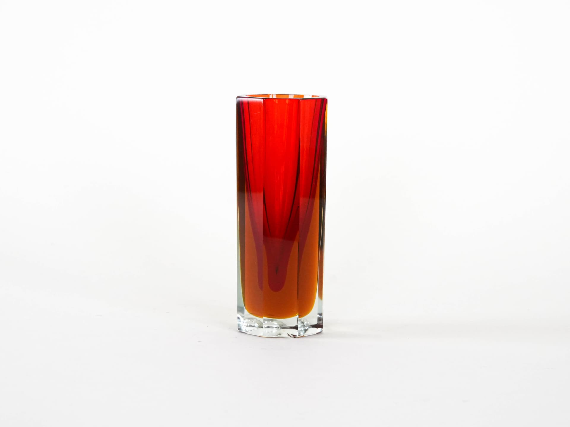 Wazon, czerwony, szkło, Czechy, lata 60. - 277228