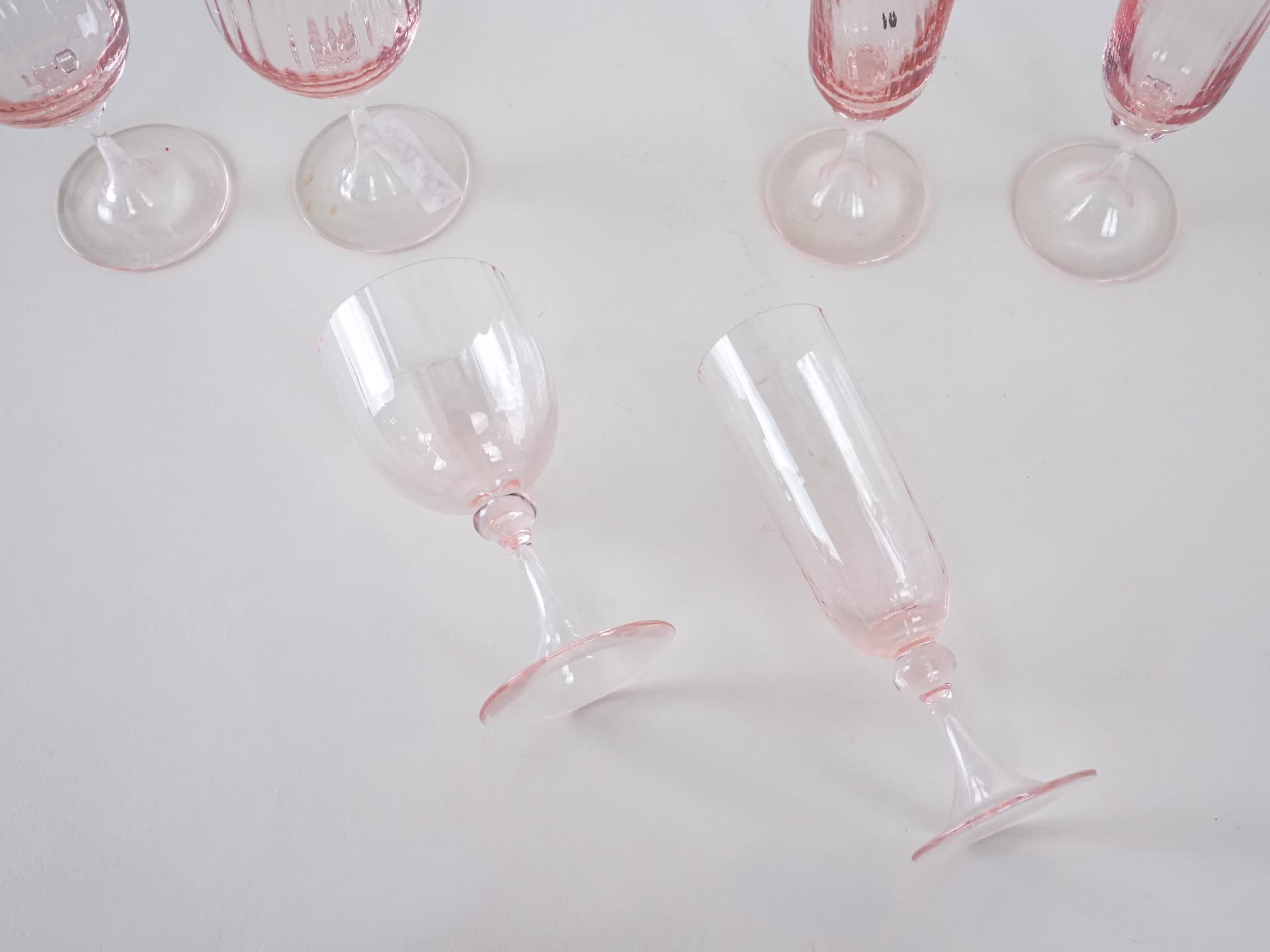 Komplet kieliszków, różowy, szkło, Francja, lata 70. - 277317