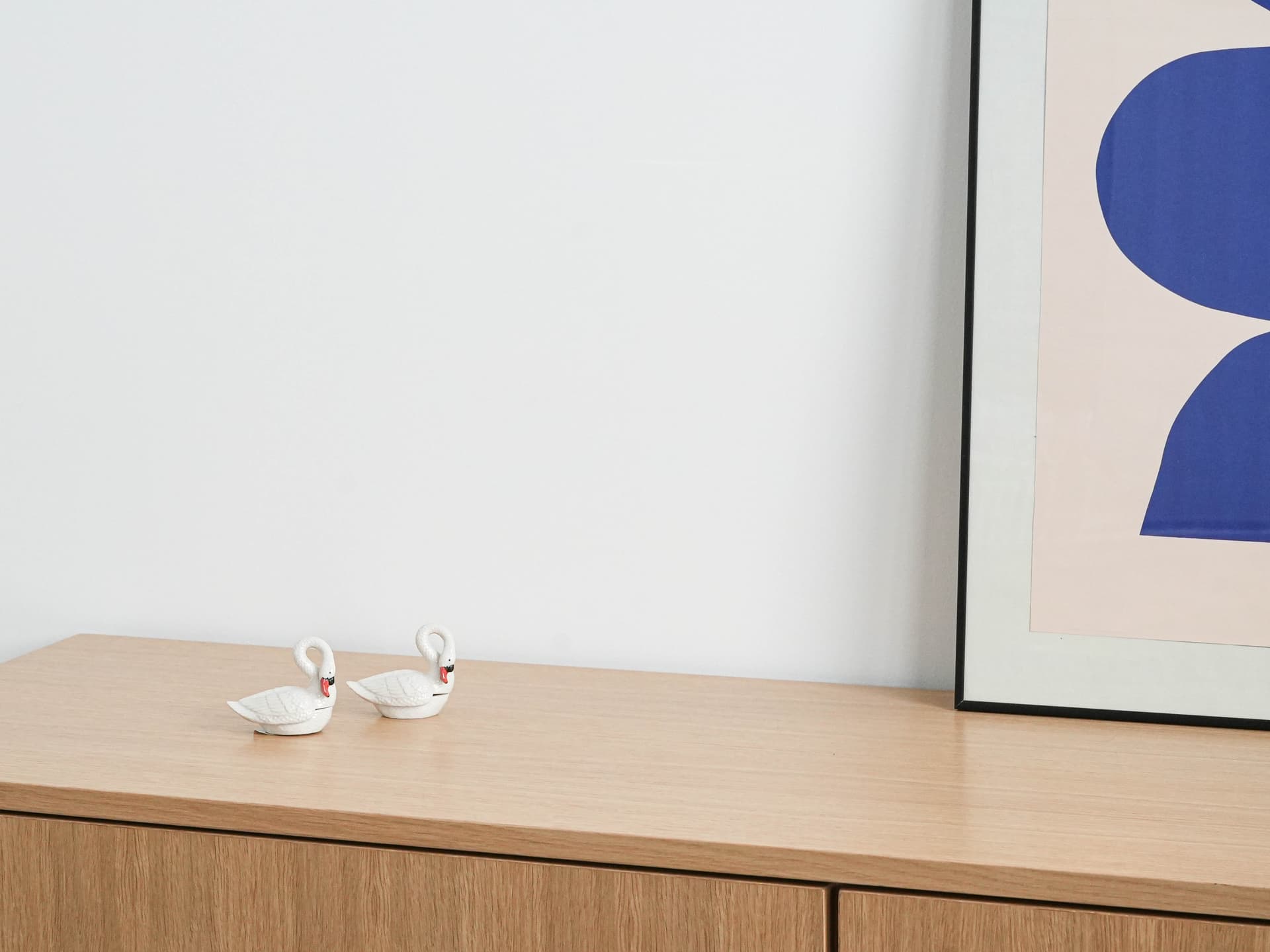 Szkatułka łabędź, porcelana biała, lata 60. - 277344