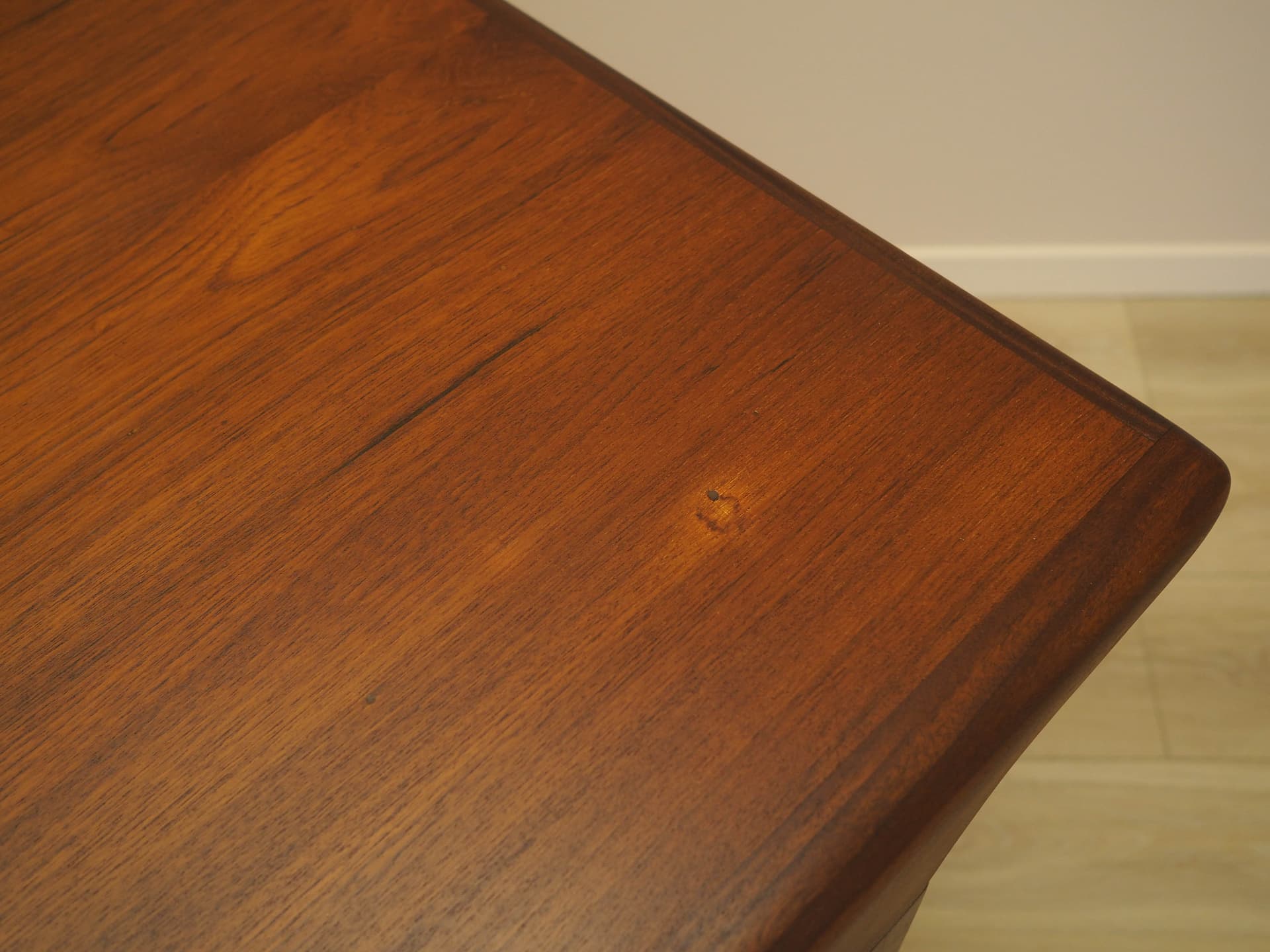 Stół, teak brązowy, proj. J. Andersen, Dania, lata 70. - 277430