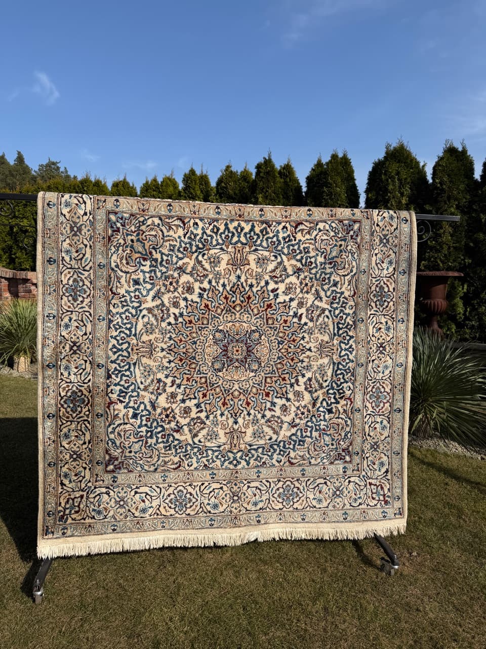 Dywan perski Nain 200x200 cm, beżowy, wełna z jedwabiem, Iran - 277498