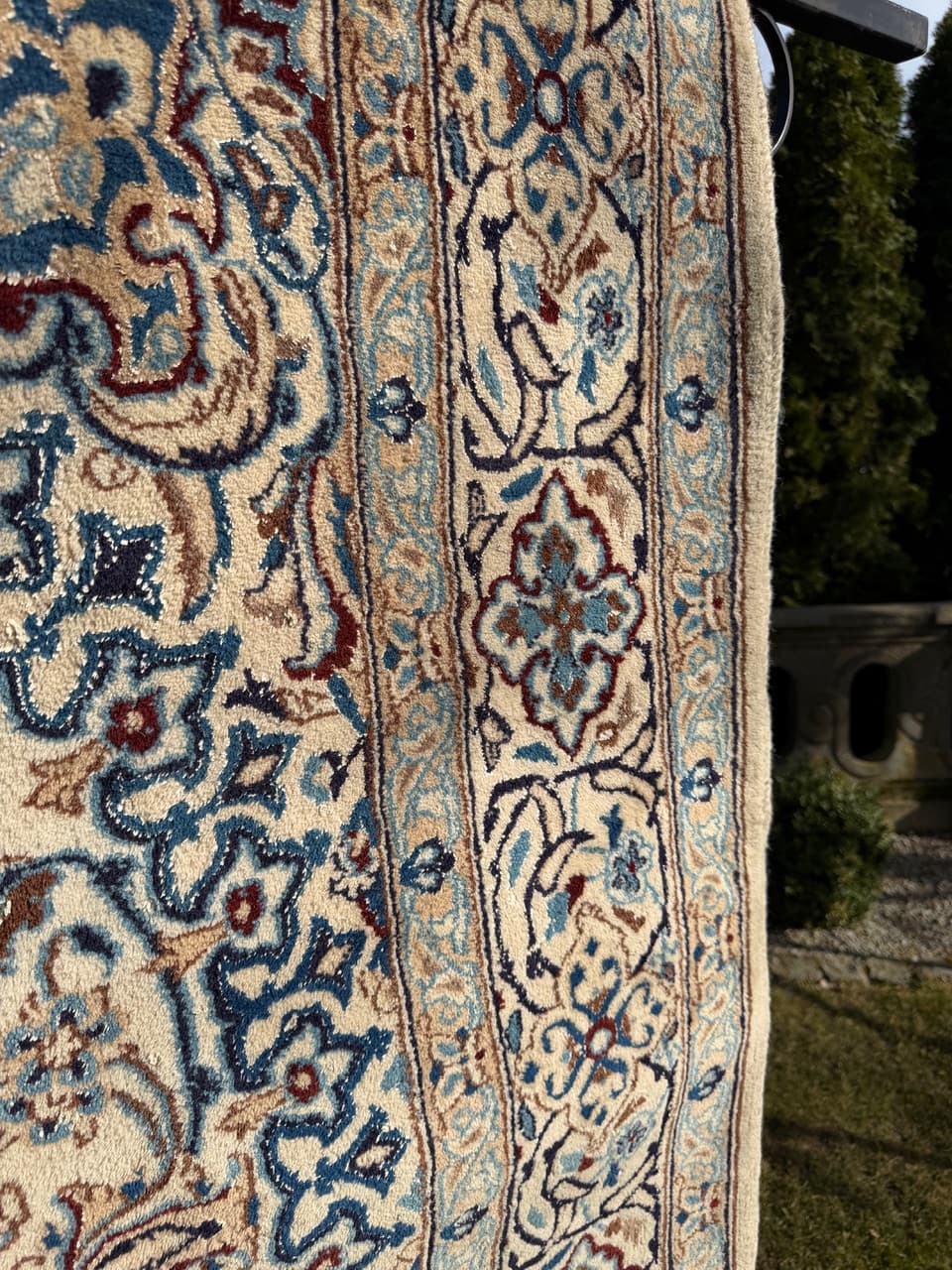 Dywan perski Nain 200x200 cm, beżowy, wełna z jedwabiem, Iran - 277500