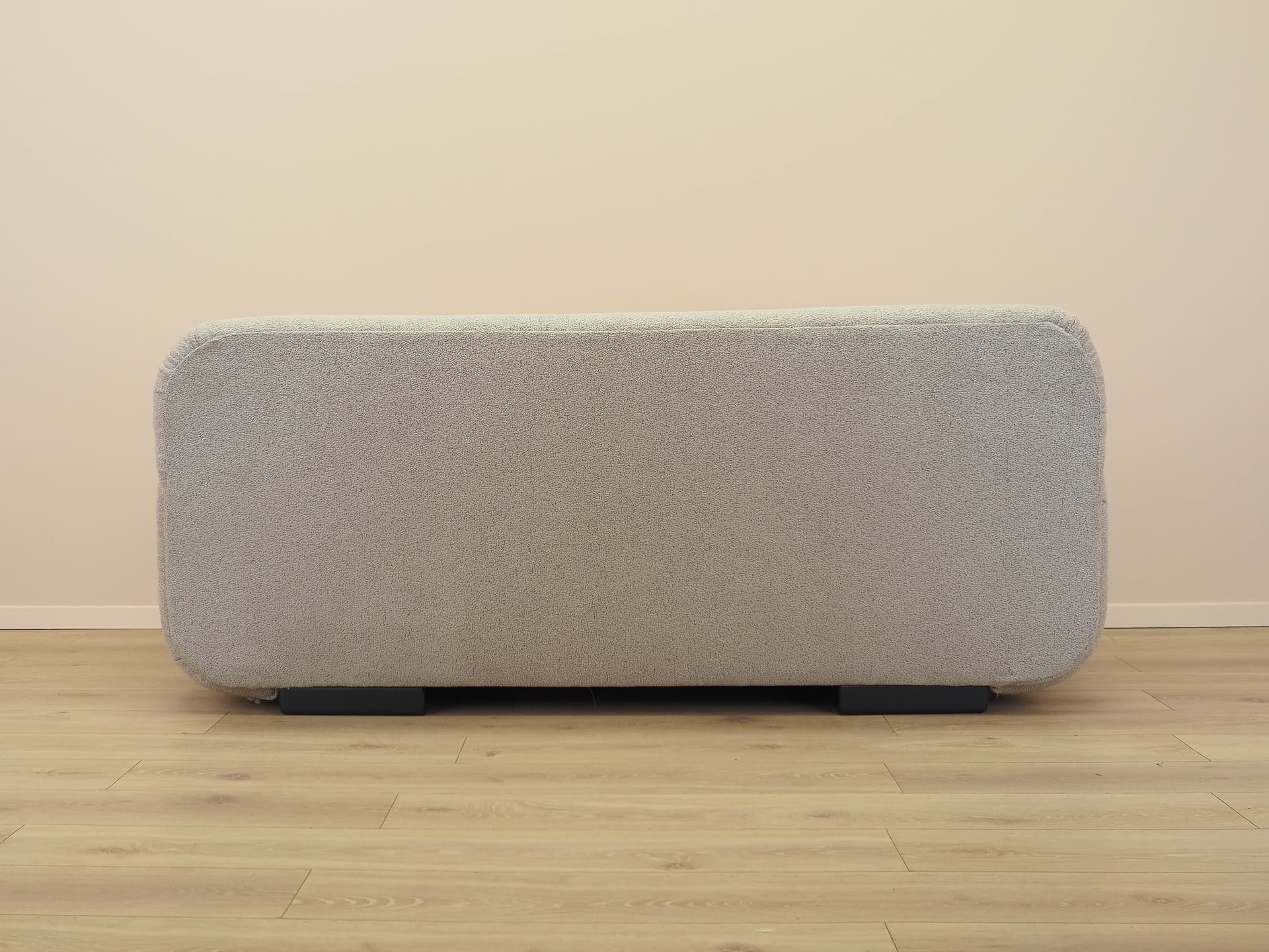 Sofa dwuosobowa, bouclé beż, drewno czarne, Włochy, lata 70. - 277543