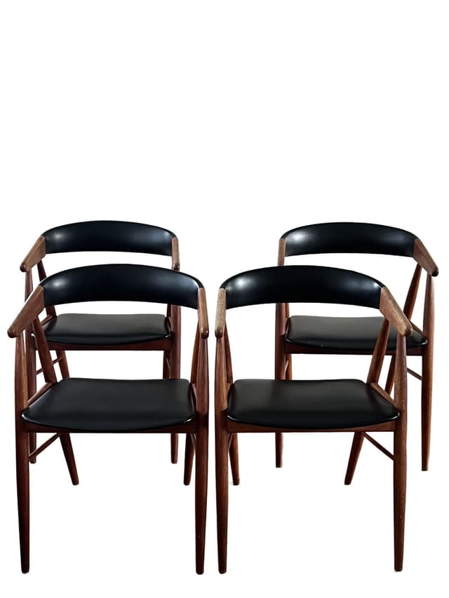 Zestaw czterech krzeseł z podłokietnikami, teak brązowy, skaj czarny, proj. A. Bender Madsen, E. Larsen, Dania, lata 60. - WYMIARY