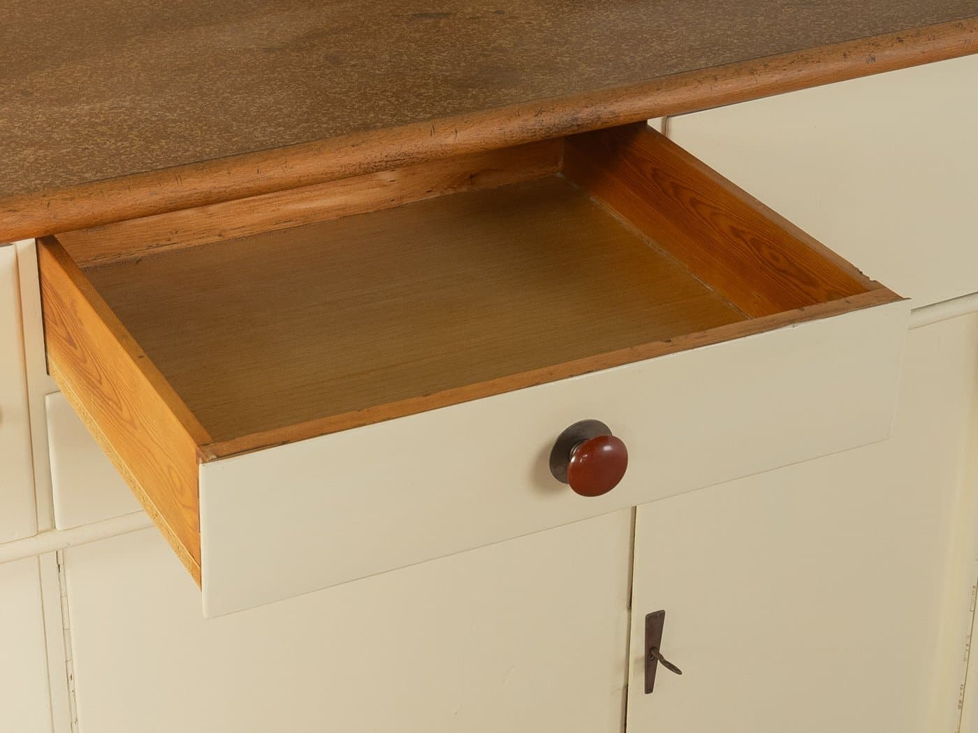 Kredens Art Deco, beżowy, drewno, Niemcy, lata 20. - 278079