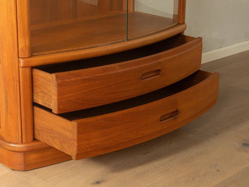 Witryna skandynawska, brązowy, drewno, szkło, Dania, lata 80. - 277884