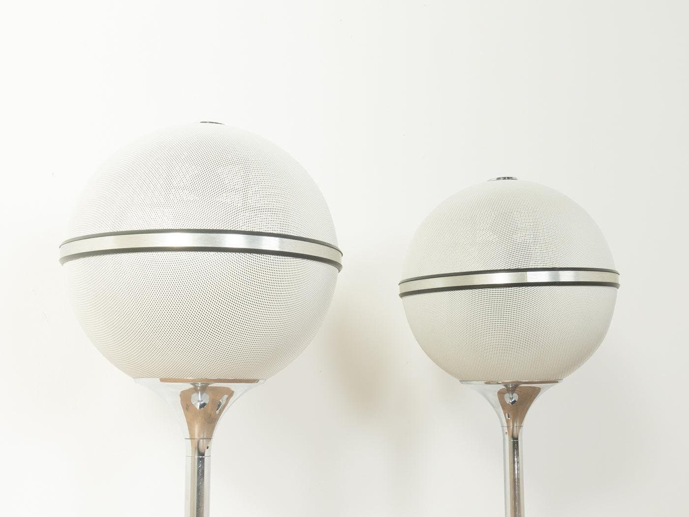 Pair of speakers RSK 600, Space Age, white metal, 1970s. - 282141
