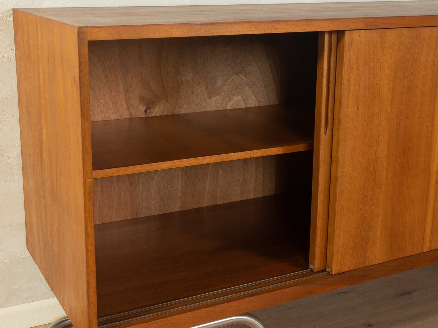 Kredens, orzech brązowy, stal nierdzewna, Niemcy, lata 50. - 281358