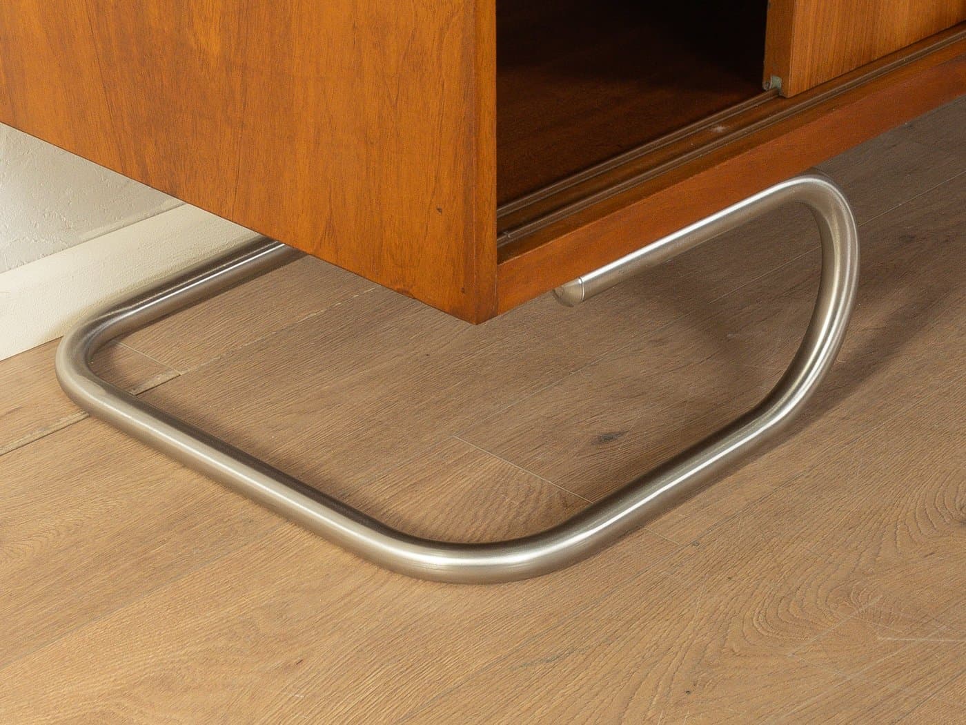 Kredens, orzech brązowy, stal nierdzewna, Niemcy, lata 50. - 281361