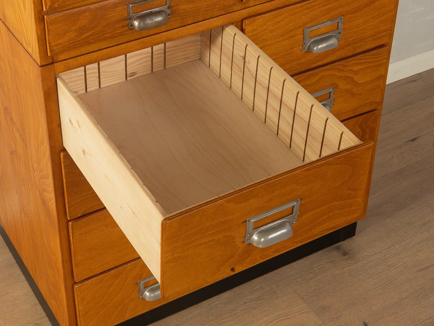 Komoda wysoka, brązowy, buk, Niemcy, lata 50. - 281205