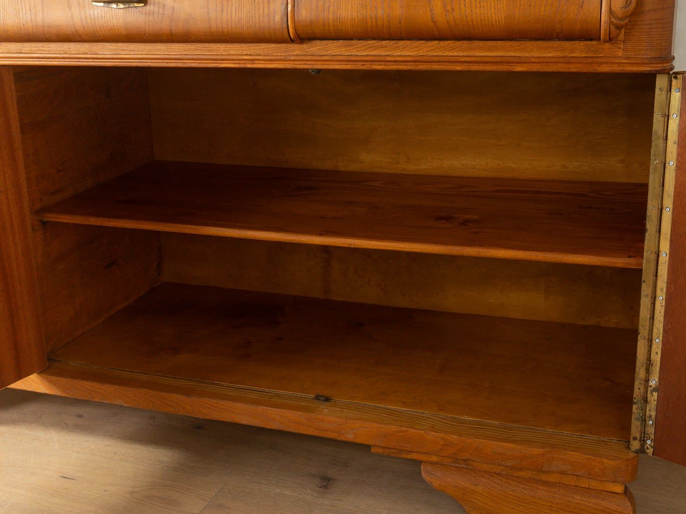 Kredens Art Deco, brązowy, orzech, szkło, porcelana, Niemcy, lata 20. - 280961