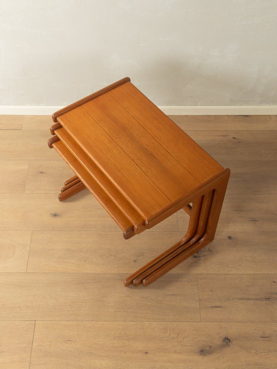 Zestaw trzech stolików typu nesting, brązowy, teak, Dania, lata 60. - 280910