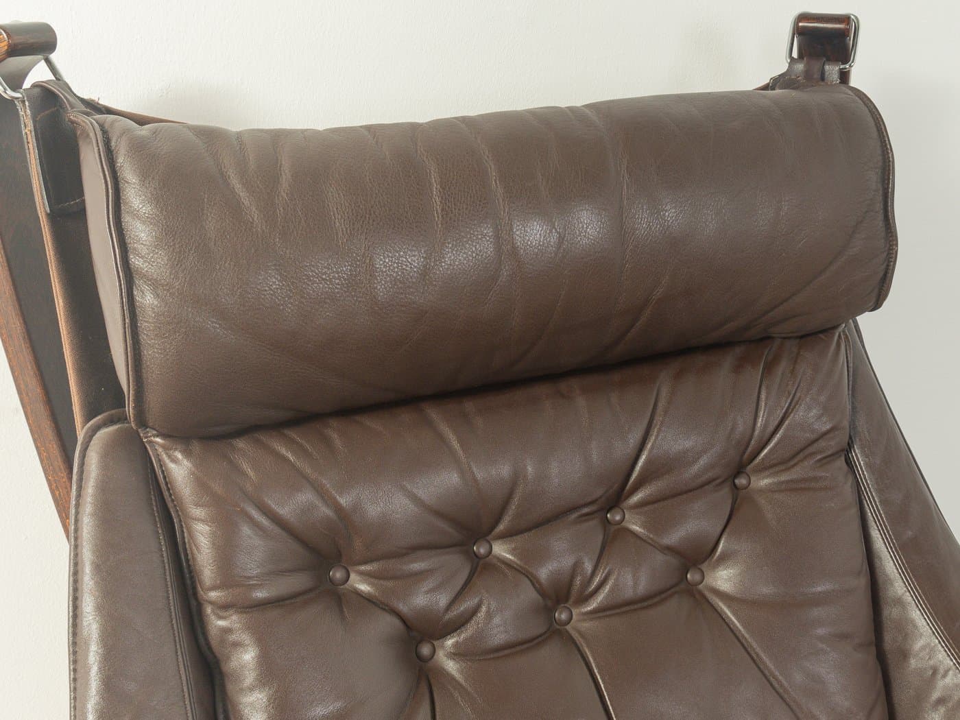 Zestaw fotela i podnóżka Falcon, skóra brązowa, teak brązowy, proj. S. Ressell, Vatne Møbler, Norwegia, lata 70. - 280662