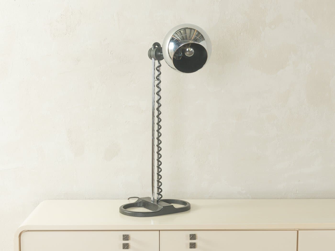 Lampa stołowa Space Age Eyeball, metal czarny, Staff Leuchten, Niemcy, lata 70. - 280262