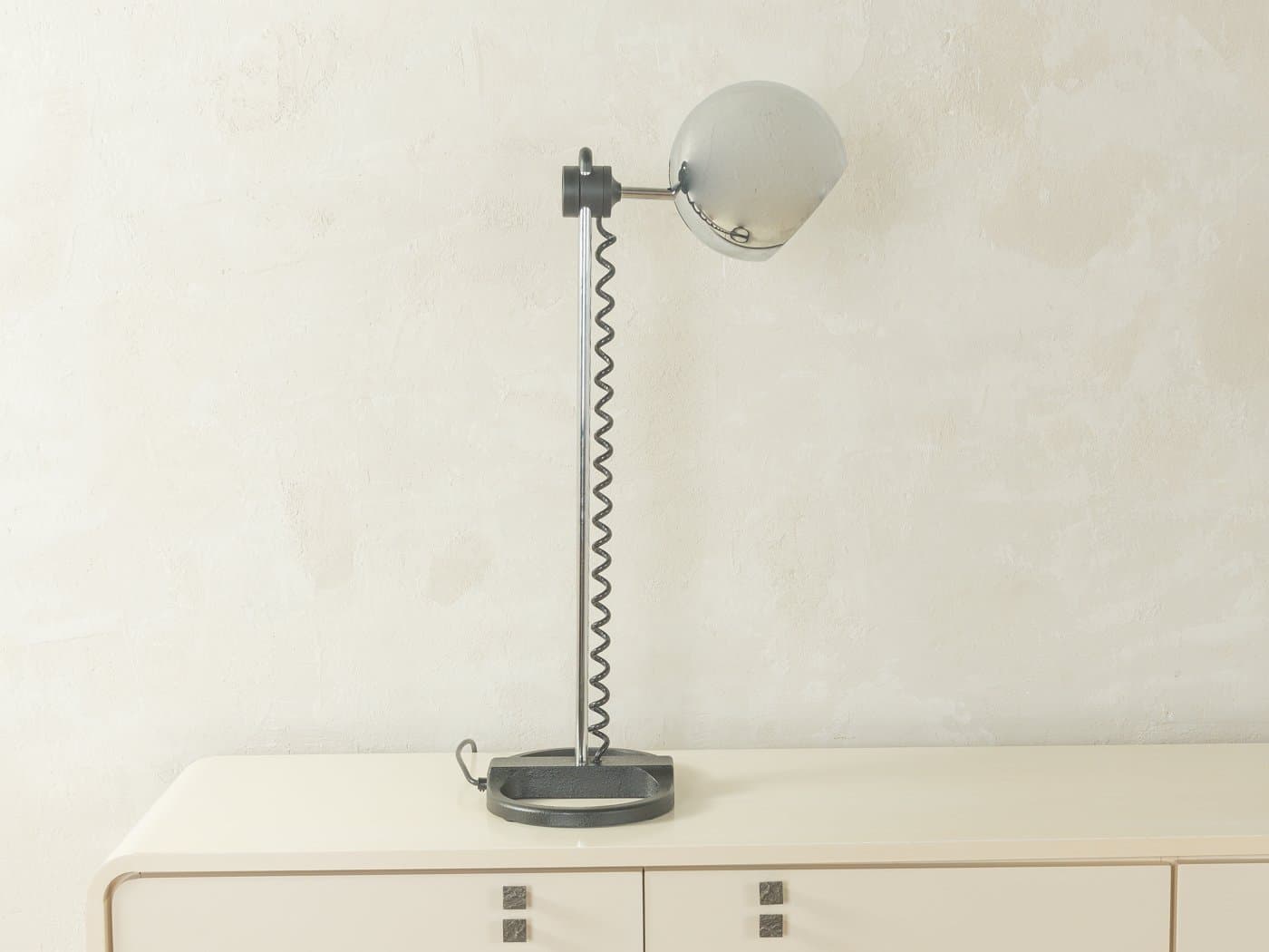 Lampa stołowa Space Age Eyeball, metal czarny, Staff Leuchten, Niemcy, lata 70. - 280264