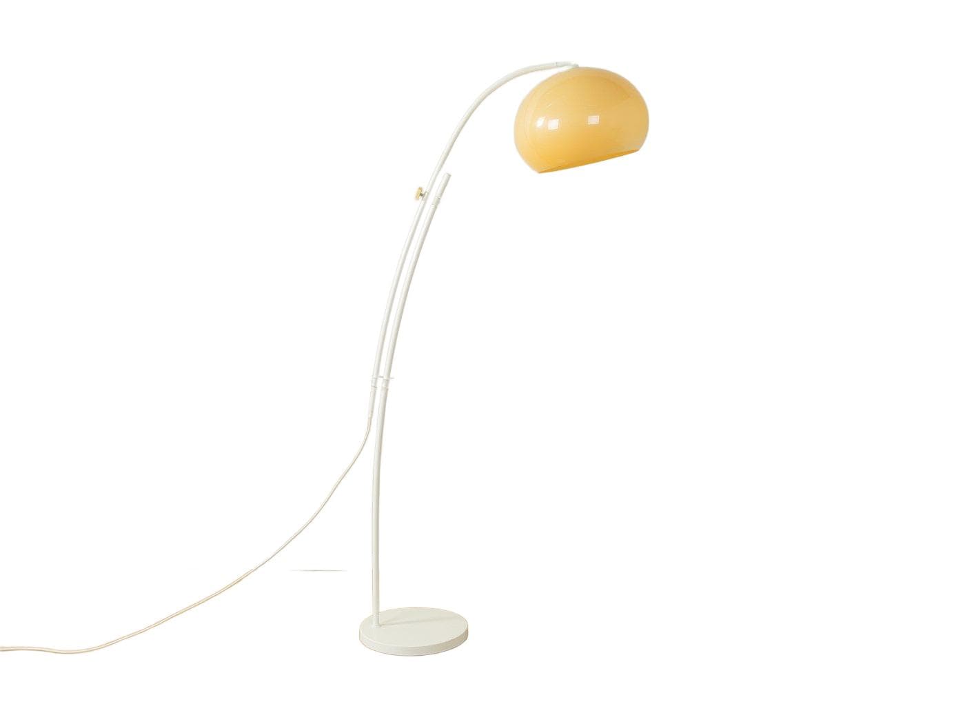 Floor lamp, white metal, yellow plexiglass, Germany, 1970s.
