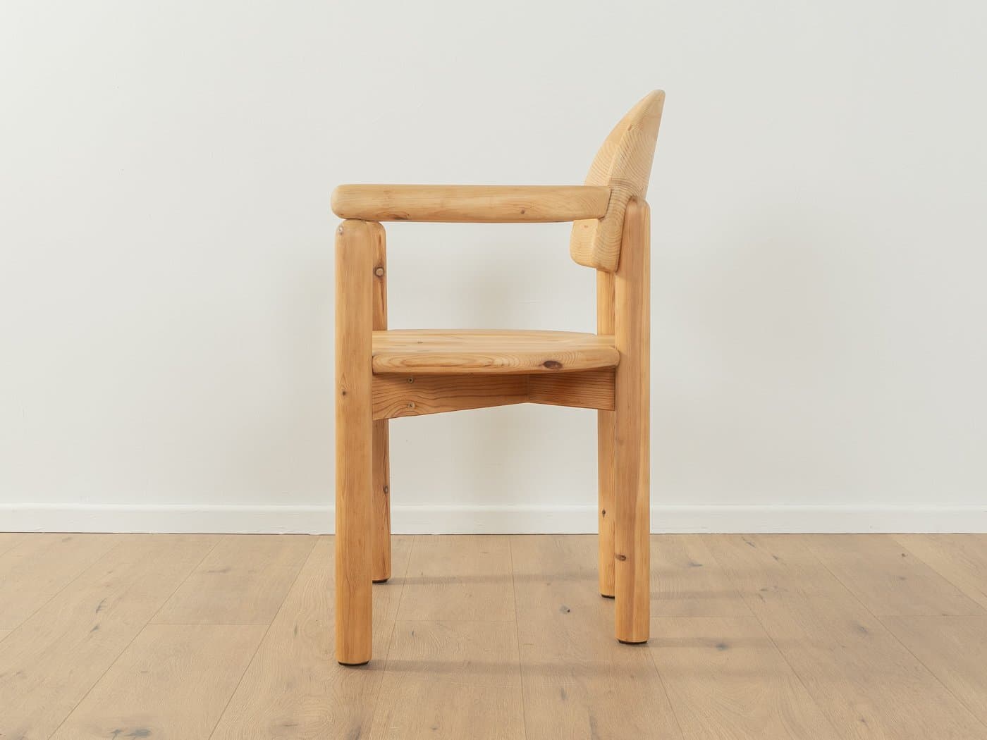 Zestaw czterech krzeseł jadalnianych, sosna brązowa, proj. R. Daumiller, Dania, lata 70. - 280094