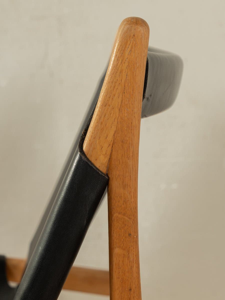 Fotel biurkowy, skóra czarna, dąb brązowy, Niemcy, lata 60. - 280059