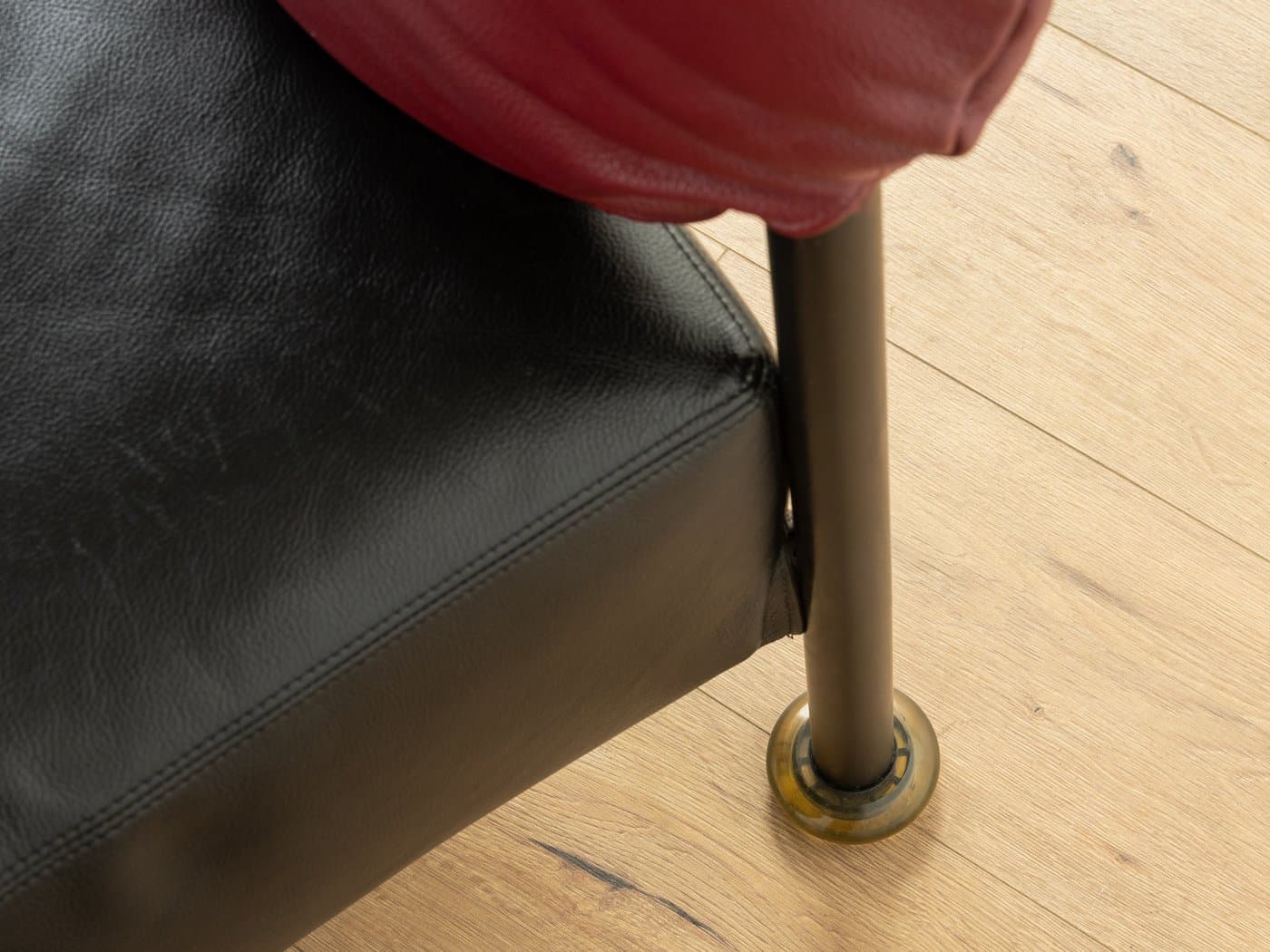 Sofa Topkapi, skóra czarna, proj. F. Binfaré, Cassina, Włochy, lata 80. - 279959