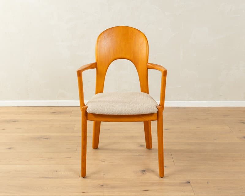 Zestaw czterech krzeseł Morten, beżowa tkanina, buk, proj. N. Koefoed, Dania, lata 60. - 279871