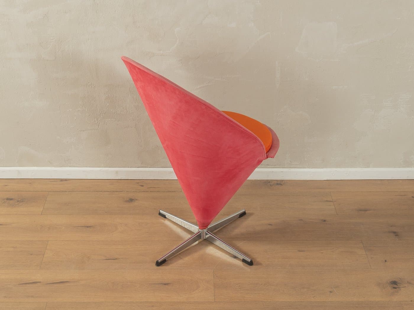 Para krzeseł Cone Chair, różowy, tkanina, stal nierdzewna, proj. V. Panton, Niemcy, lata 50. - 279665