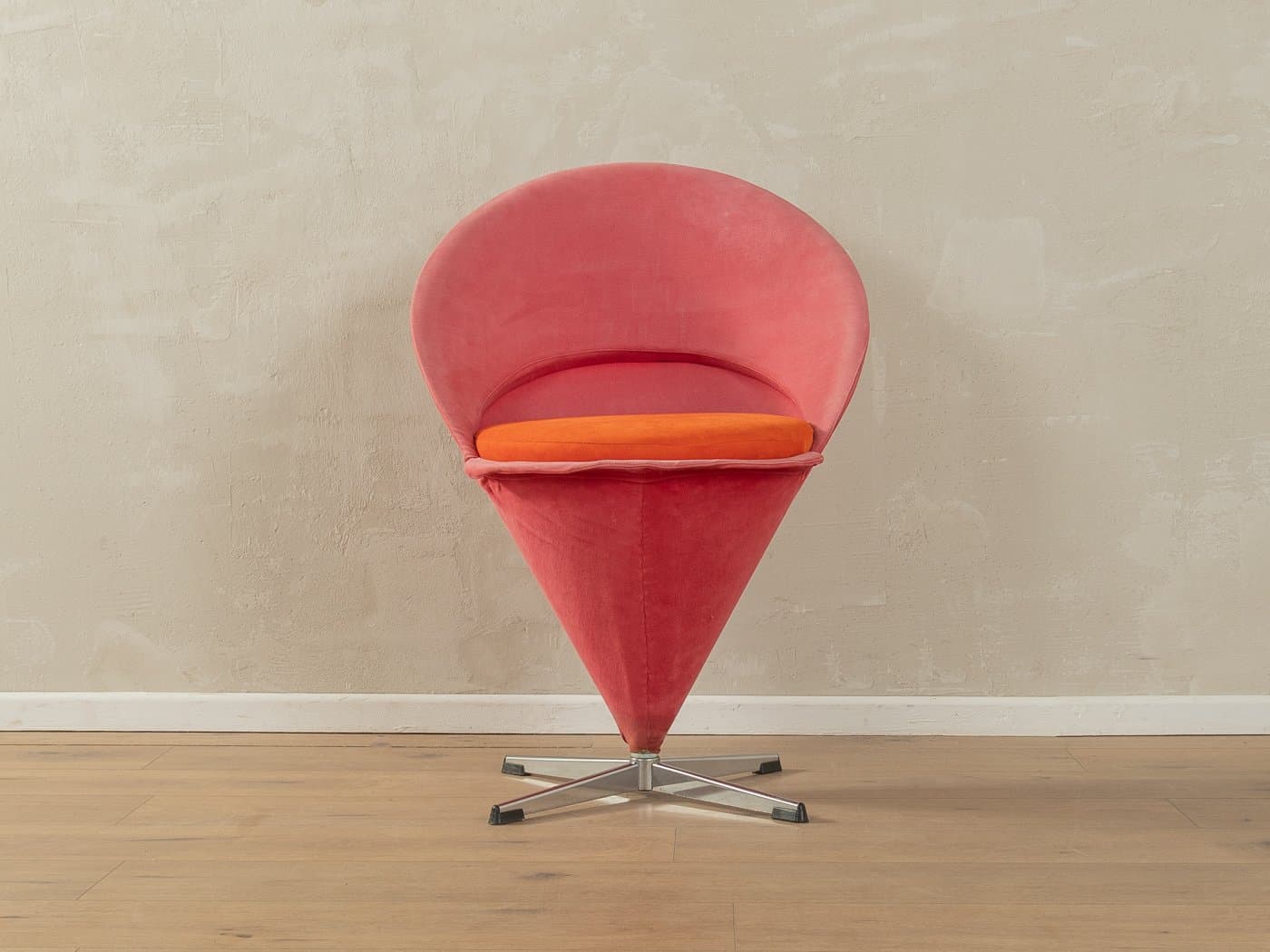 Para krzeseł Cone Chair, różowy, tkanina, stal nierdzewna, proj. V. Panton, Niemcy, lata 50. - 279663