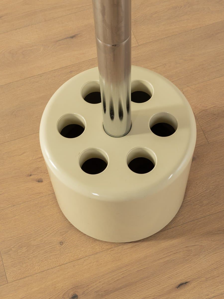 Wieszak stojący Space Age VIP, stal nierdzewna biała, proj. R. Lucci, P. Orlandini, Włochy, lata 70. - 279609