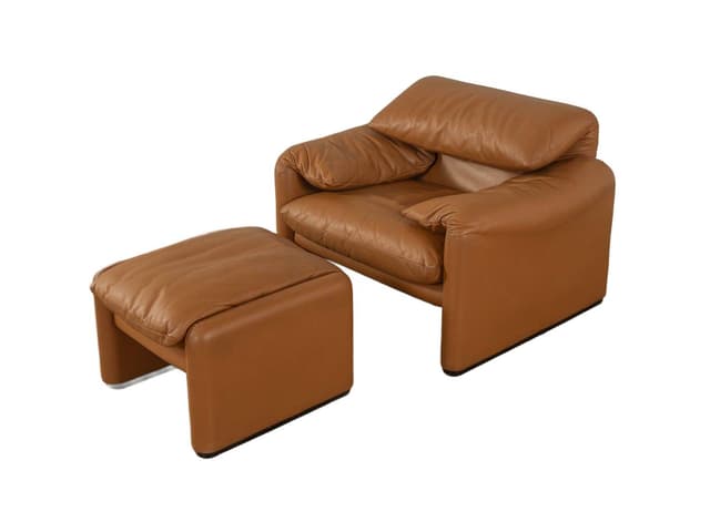 Zestaw fotel i podnóżek 675 Maralunga, skóra brązowa, proj. V. Magistretti, Cassina, Włochy, lata 70. - WYMIARY