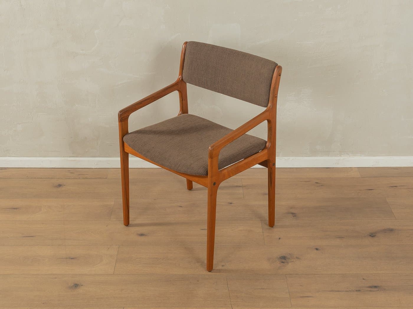 Zestaw czterech krzeseł jadalnianych, teak brązowy, tkanina brązowa, Dania, lata 60. - 279525