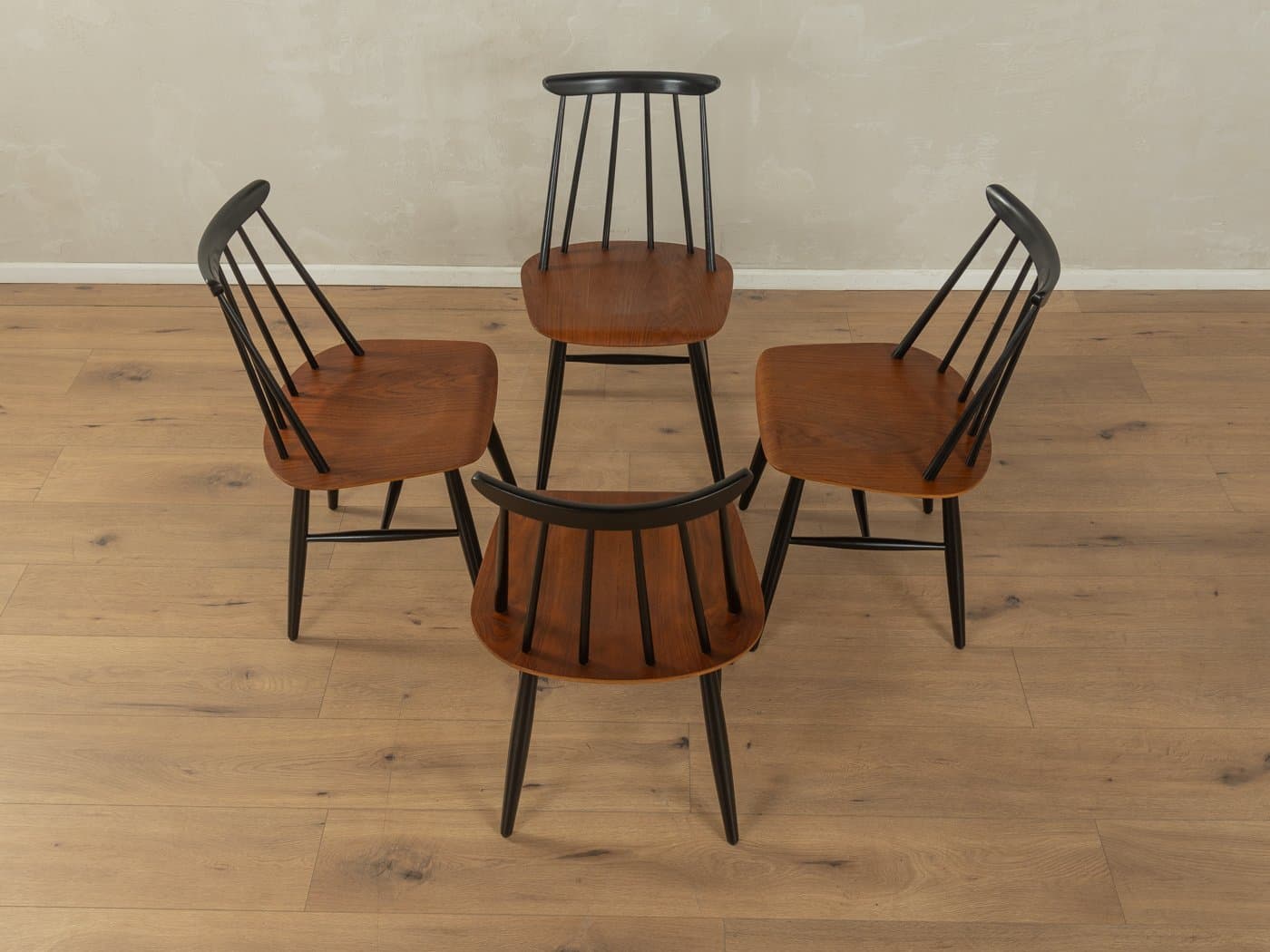 Zestaw czterech krzeseł Rung, jesion czarny, teak brązowy, proj. I. Tapiovaara, Asko, Finlandia, lata 60. - 279493