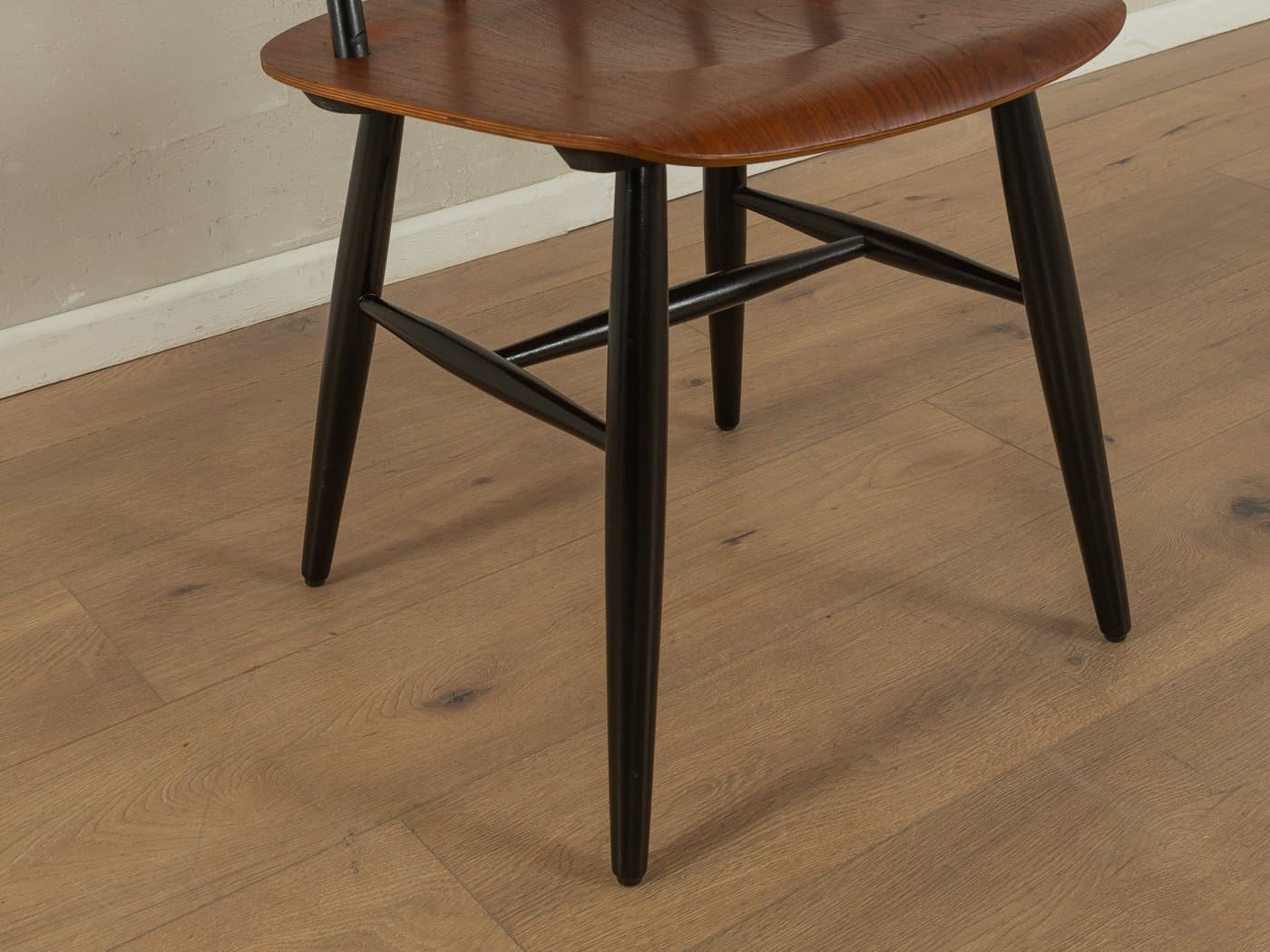 Zestaw czterech krzeseł Rung, jesion czarny, teak brązowy, proj. I. Tapiovaara, Asko, Finlandia, lata 60. - 279491