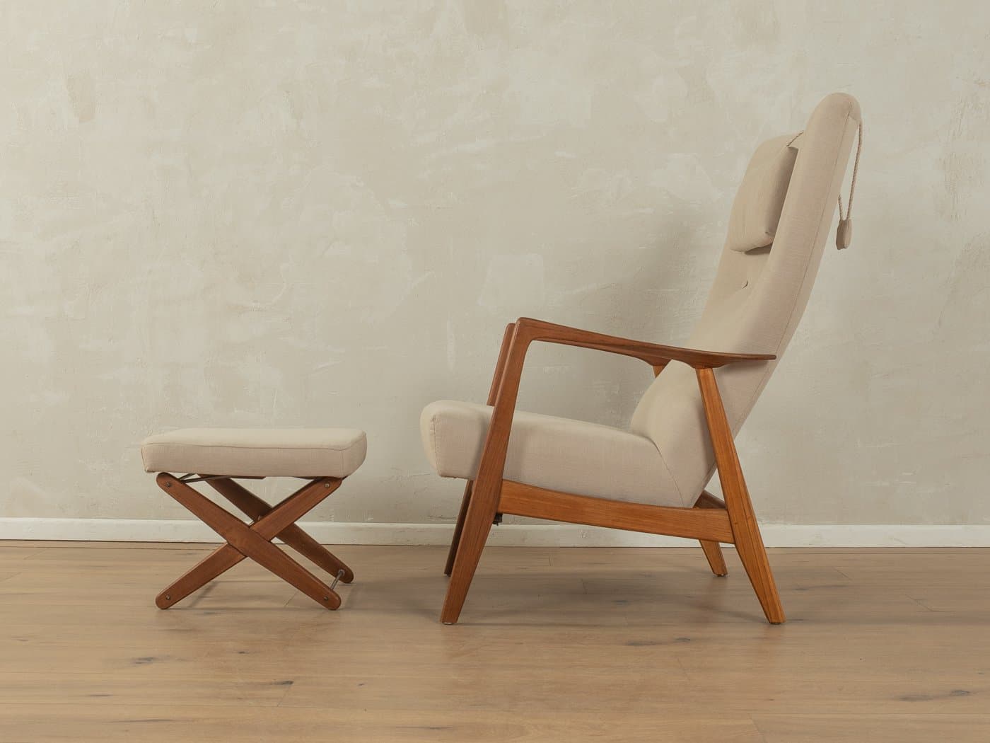 Zestaw fotel i podnóżek Rock Siesta, beżowy, teak, Norwegia, lata 50. - 279347