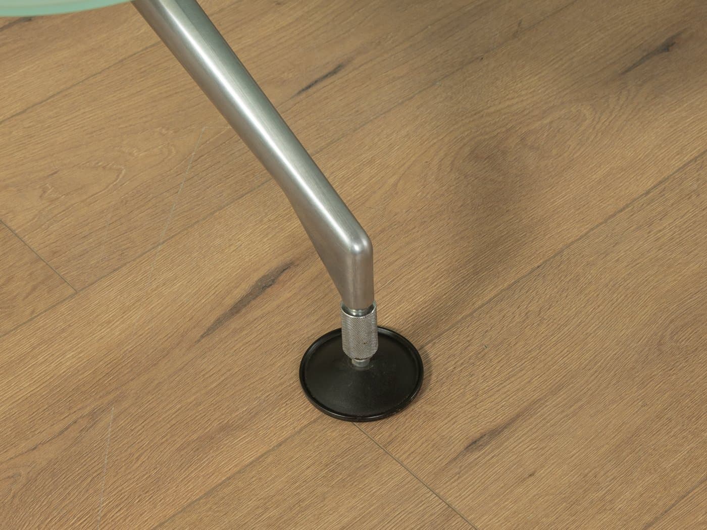 Stolik kawowy, aluminium srebrny, szkło matowe, proj. A. Citterio, Vitra, Niemcy - 279333