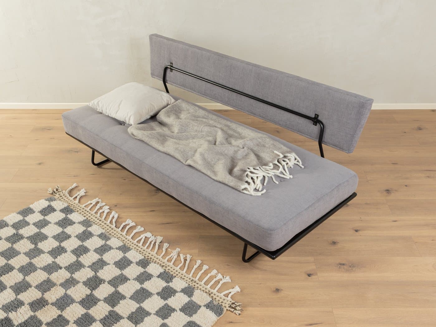 Daybed sofa, grey fabric, black steel, by R. Grunow, Walter Knoll, Germany, 1950s. - 278761