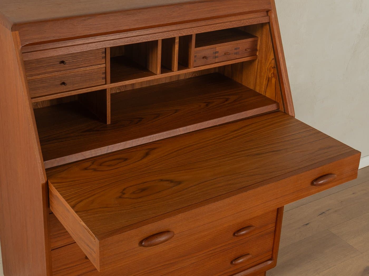 Sekretarzyk Dyrlund, brązowy, teak, Dania, lata 80. - 278684