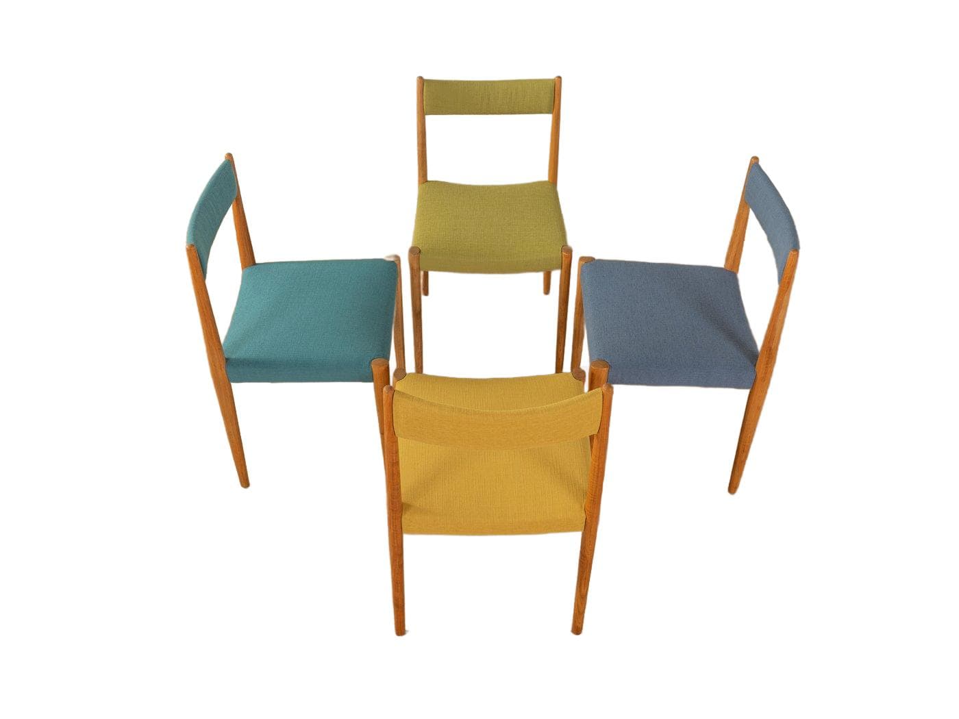 Zestaw czterech krzeseł jadalnianych, multikolor, czereśnia, tkanina, Niemcy, lata 60.