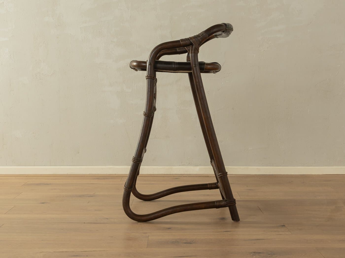 Para hokerów, brązowy, bambus, skóra czarna, Dania, lata 70. - 278590