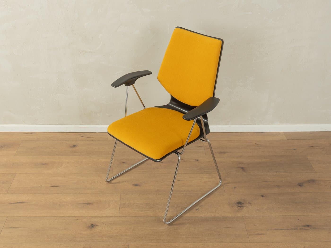 Krzesło jadalniane, tapicerka żółta, pagwood czarny, stal chromowana, Flötotto, Niemcy, lata 70. - 278530
