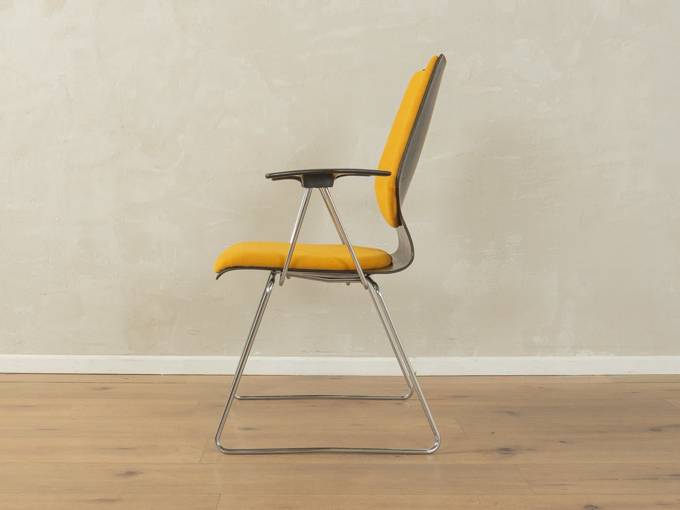 Krzesło jadalniane, tapicerka żółta, pagwood czarny, stal chromowana, Flötotto, Niemcy, lata 70. - 278522