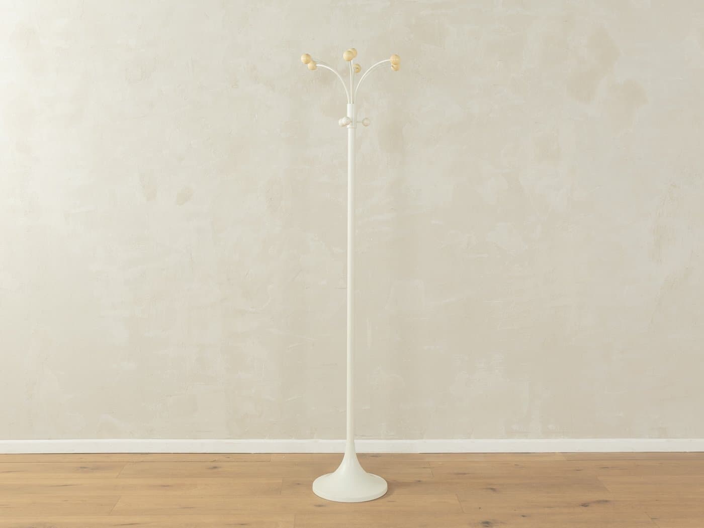 Wieszak stojący Postmodern, metal biały, Niemcy, lata 80. - 278439